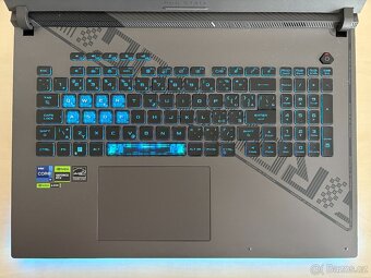 ASUS ROG Strix G18/RTX4060/i9-13980/1TB/RAM32GB/DDR5 - 5