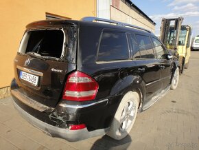 Mercedes GL - 5
