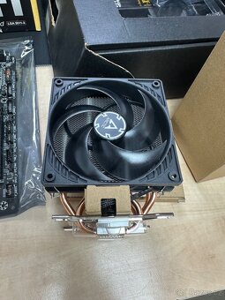 Gigabyte GA-X99-UD5 WIFI + XEON E5 2699 V4,64GB DDR4 - 5