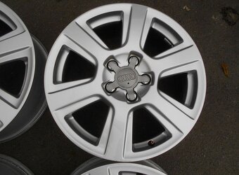 Alu disky originál Audi 17", 5x112, ET 33, šíře 7J - 5