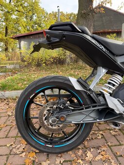 KTM Duke 125 - 5