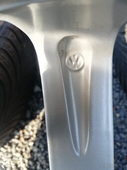 alu VW Golf 7 Dijon 6Jx17 ET48, zimní pneu 205/50/17 - 5
