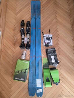 Skialpové kompletní lyže Elan IBEX 84 - 163 s pásy a vázáním - 5