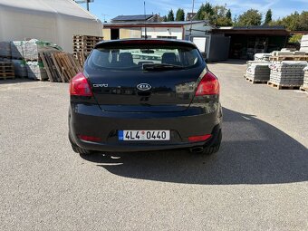 Kia ceed sport coupe 1.6CRDi - 5