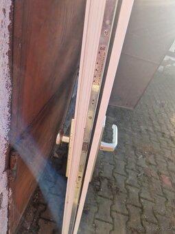 Dveře bez rámu - 5