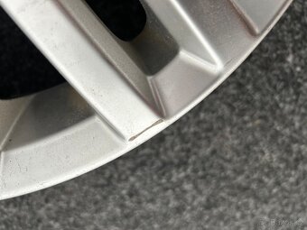 Orig. alu kola VW 4x100 R15 - 5