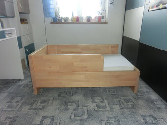 Masivní postylka pro děti 3-7 let - 5