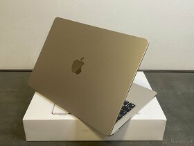 MacBook Air 13,6" 2022 M2 256GB / Starlight - 5