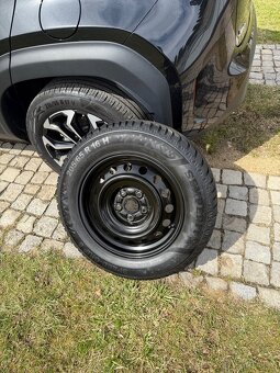 Toyota Yaris Cross 1.5 manuál - 5