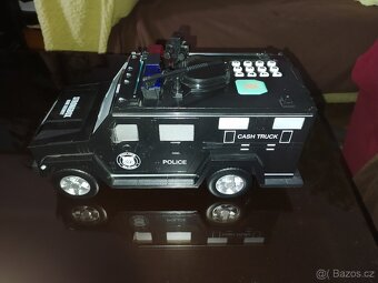 Dětská auto kasička na ukládání peněz pomocí hesla a otisku - 5
