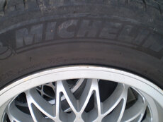 Hliníková límcová kola . EXIP 4x11- pneu Michelin 195/65R15 - 5