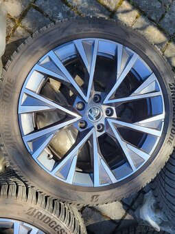18" Zimní Škoda DOFIDA Superb IV 4 3P Original 5x112 ET44 - 5