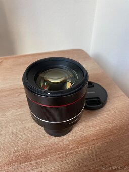 Samyang AF 85mm f/1.4 FE (pro Sony FE) - 5