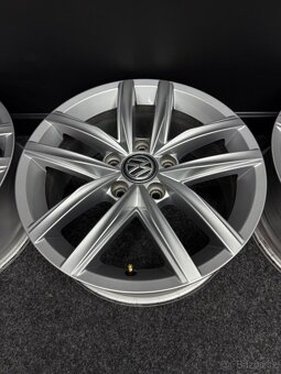 Alu VW GOLF 5x112 16” 5G0601025CS - 5