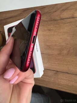 iPhone SE 2020 64GB - 5