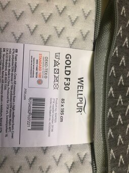 MATRACE S PAMĚŤOVOU PĚNOU 85X195 GOLD F30 ŠIPKY WELLPUR - 5