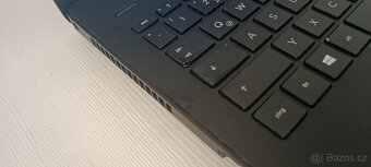 HP 250 G6 i3-6006U 8GB RAM 60 GB SSD - 5