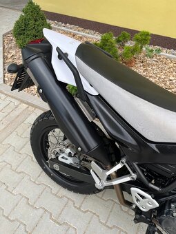 Yamaha XT 660R - 5