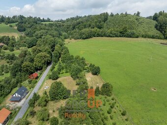 Prodej stavebního pozemku o rozloze 2 142 m2, Oznice - 5