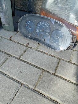 Náhradní díly - 5