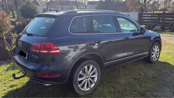 VW Touareg 3.0 V6 176kW 2011 rodinný - 5