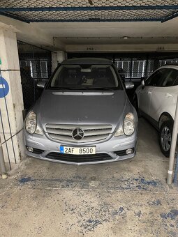 Pronájem velkého SUV garážového stání v Praze 4 - dlouhodobě - 5