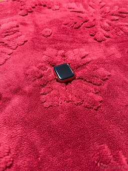 Apple Watch Series 8, 41mm Red Product - 5