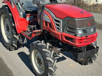 Malotraktor Mitsubishi GS25 - 5