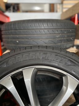 235/55r19-5.114.3r19 - 5