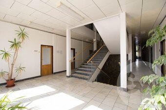 Pronájem kanceláře, 400 m2 - Ostrava - Hrabová, ul. Místecká - 5
