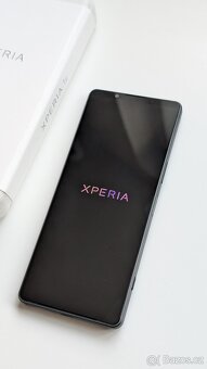 Mobilní telefon Sony Xperia 1 V (XQ-DQ54), 12GB/256GB Khaki - 5
