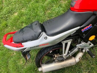 Honda CBR 125R - 5