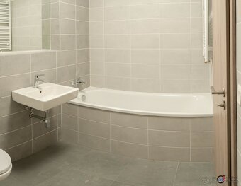 Pronájem bytu 2+kk s předzahrádkou, 45 m2 - Chrudim - 5