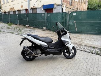 Gilera Nexus 125ie - 5