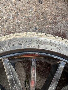 Kola Maserati R20 a zimní pneu Michelin - 5