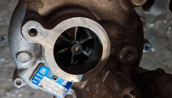 Turbo 2.0 tdi 140kw audi a6 a5 04L253056L - 5