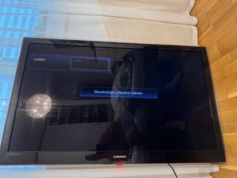 TV Samsung model (UE55b7000WW) bez podstavce , pouze na zeď - 5