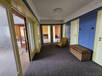 Elegantní prvorepublikový byt k pronájmu 140 m2 – Americká t - 5