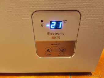 Pultový mrazák HISENSE FT237D4BW21 - 5