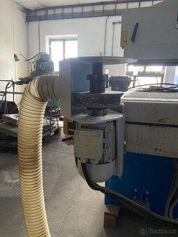 HOUFEK TWINGO KARTÁČOVACÍ STROJ - 5