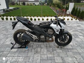 Kawasaki Z800 díly - 5