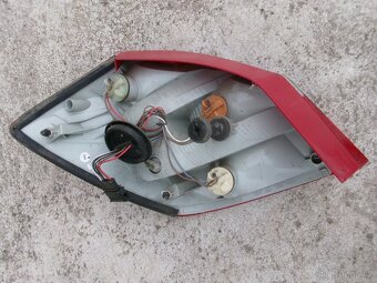 Fabia 2 zadní světlo - 5