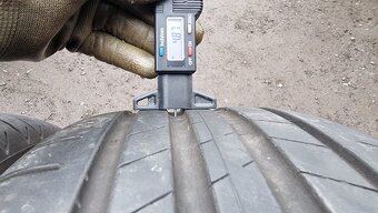 Letní pneu 225/45/18 Bridgestone Run Flat - 5