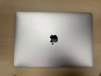 MacBook Pro 13" /8GB/ Intel I5/ 2016 - 5