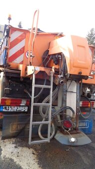 Unimog U300 - 5