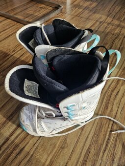 Dětské snowboardové boty vel. 35 bílé - 5