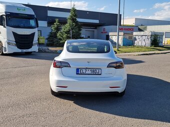 Tesla Model 3 Long Range Dual Motor, refresh, DPH, zárukana - 5