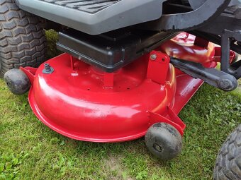 Prodám zahradní traktor CastelGarden TX 102 Hydro - 5