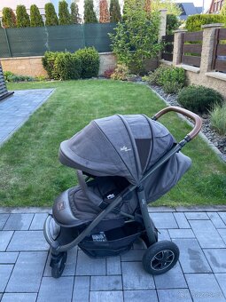 Sportovní kočárek Joie - 5