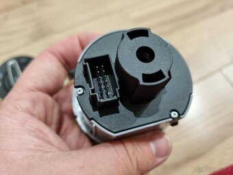 VYPINAC SVETEL OVLADANI SVETEL OVLADAC - 5